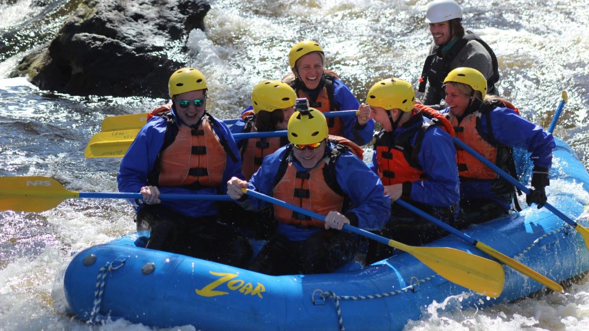 1. The Ultimate Group Adventure: Whitewater Rafting with Zoar Outdoor